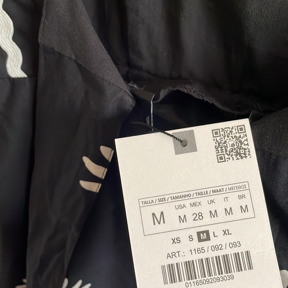 Zara Printed Midi Dress Size Medium M NWT Black White Eccru Abstract Floral - Picture 9 of 9